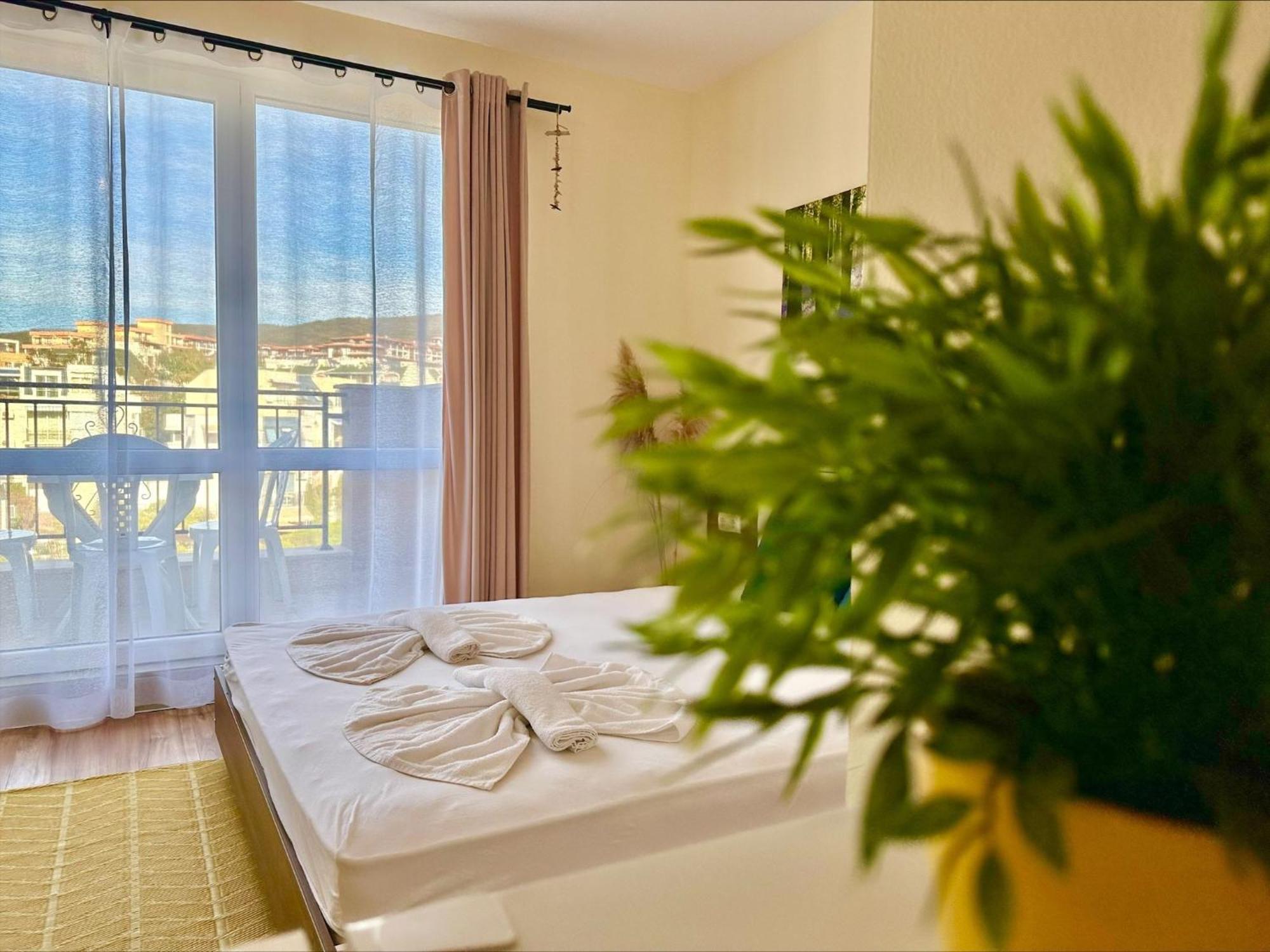 Ipanema Beach - Menada Apartments Свети-Влас Номер фото