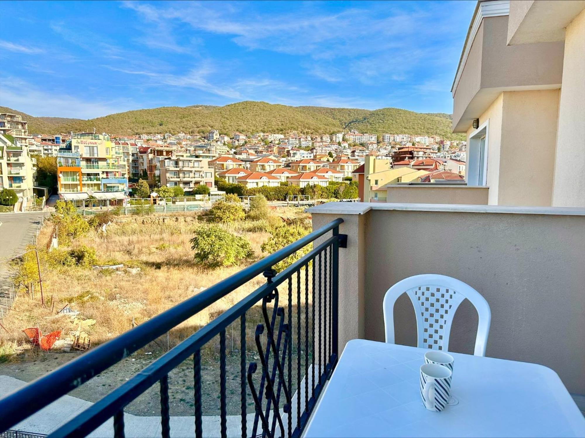 Ipanema Beach - Menada Apartments Свети-Влас Номер фото